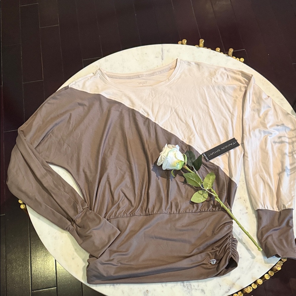 Chic Two-Tone Long Sleeve Top